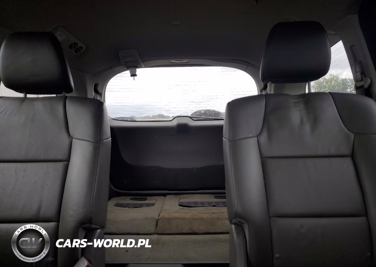 2012 Honda Odyssey Touring VIN:5FNRL5H99CB136826 - 10