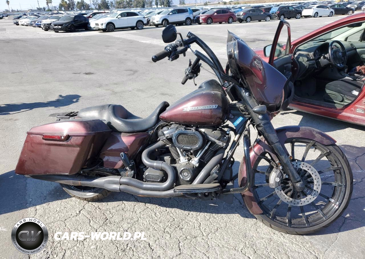 2018 Harley-Davidson Flhxs Street Glide Special