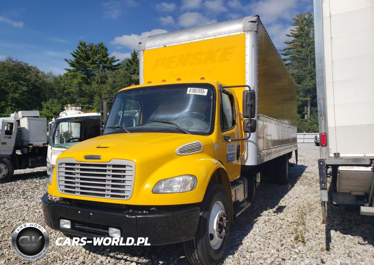 2018 Freightliner M2 106 Med - Semi Truck