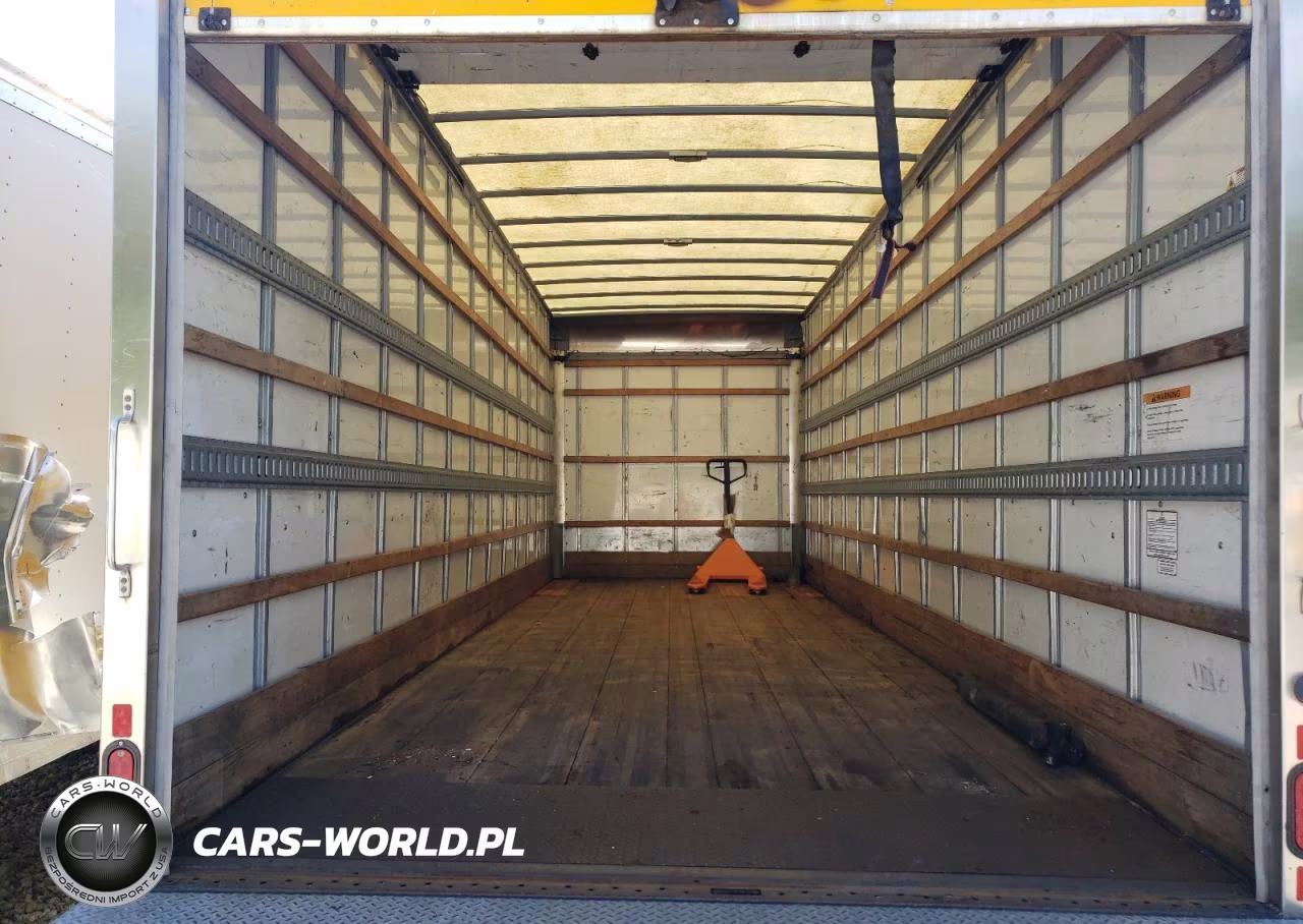2018 Freightliner M2 106 Med - Semi Truck VIN:3ALACWFC8JDJH5069 - 10