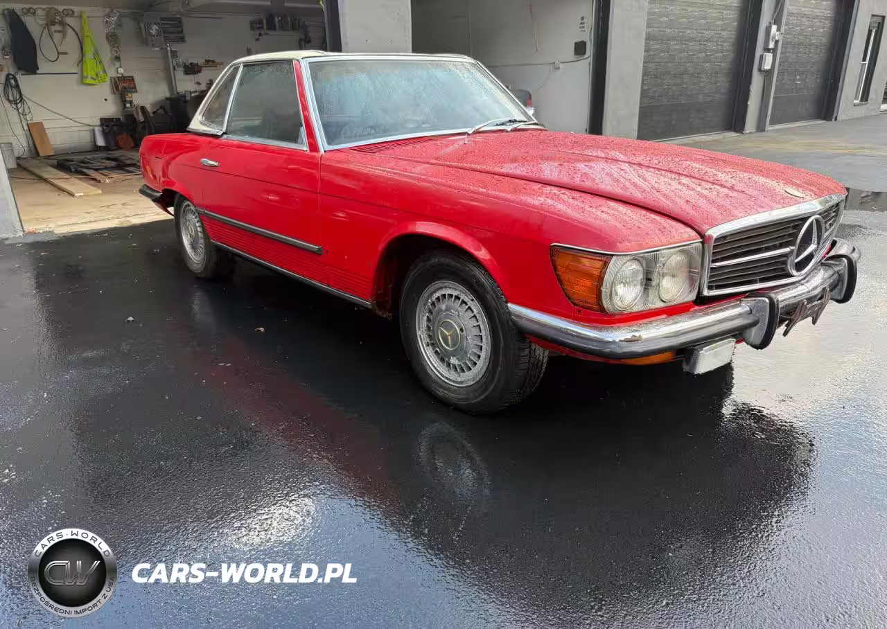 MERCEDES-BENZ