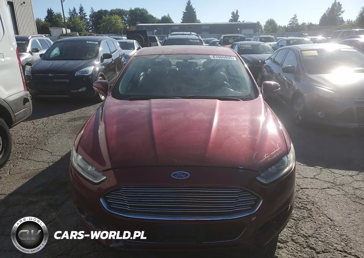 2014 Ford Fusion Titanium VIN:3FA6P0K90ER294112 - 5