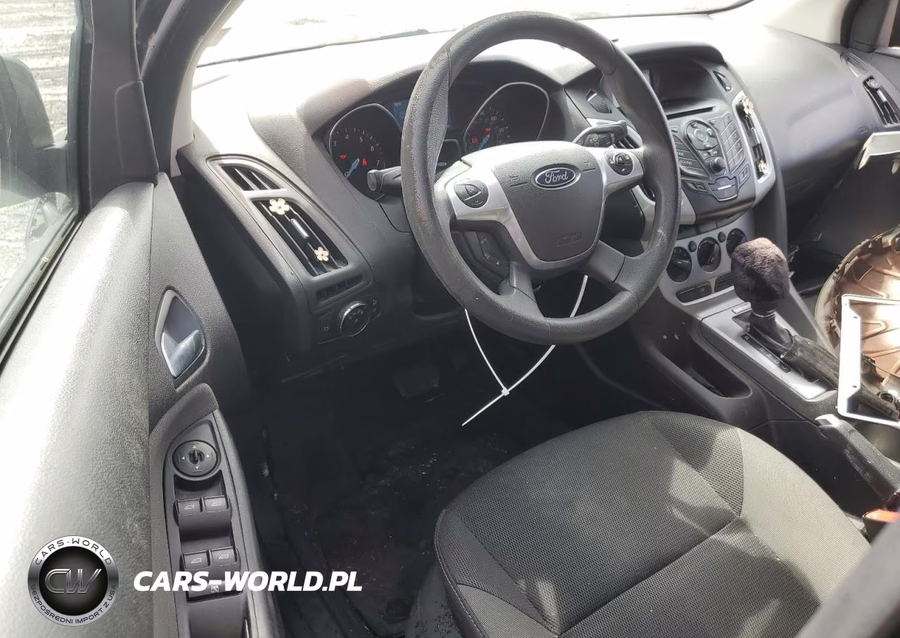 2014 Ford Focus Se VIN:1FADP3F2XEL244631 - 8