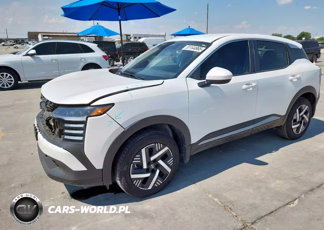 2025 Nissan Kicks Sv