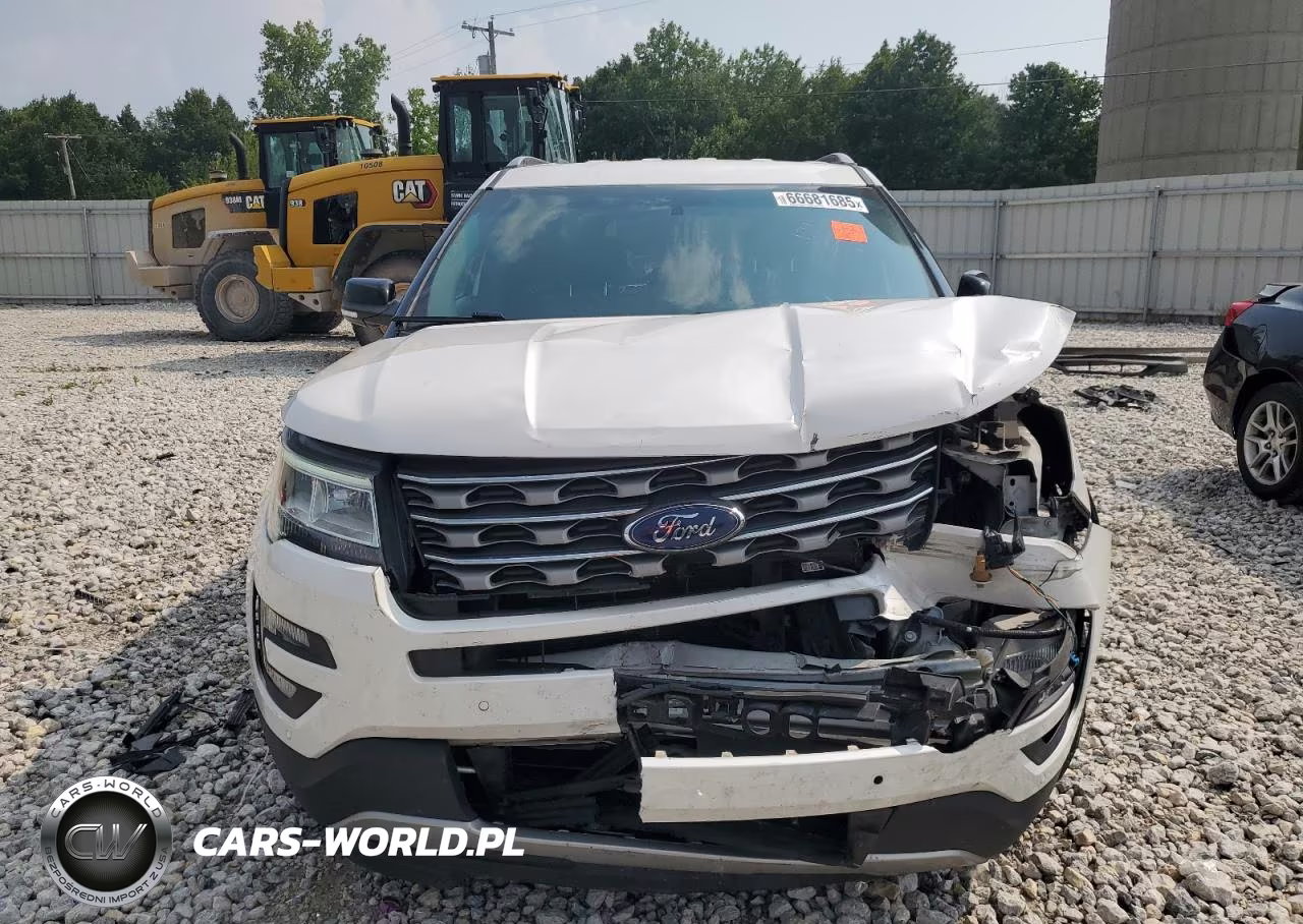 2017 Ford Explorer Xlt VIN:1FM5K7D80HGA42174 - 5