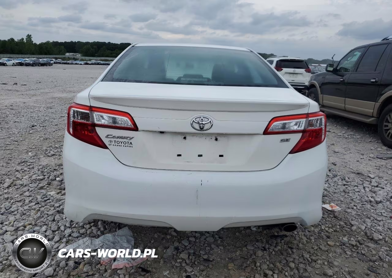 2014 Toyota Camry L VIN:4T1BF1FK6EU805454 - 6