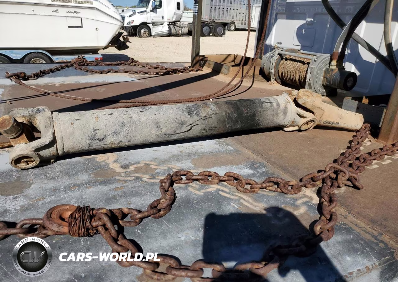 2006 Ford F650 Super Duty VIN:3FRNF65F26V338877 - 11