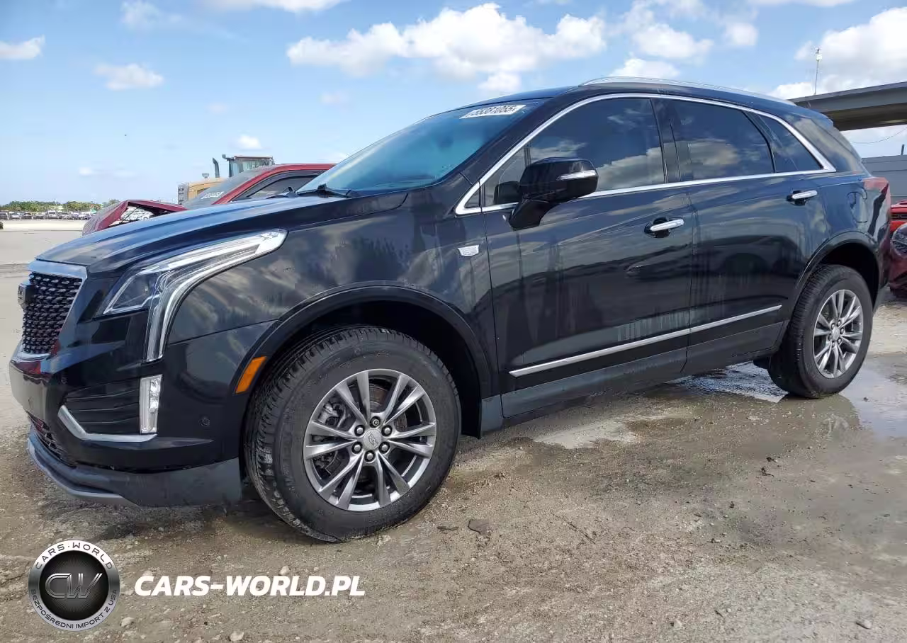 CADILLAC