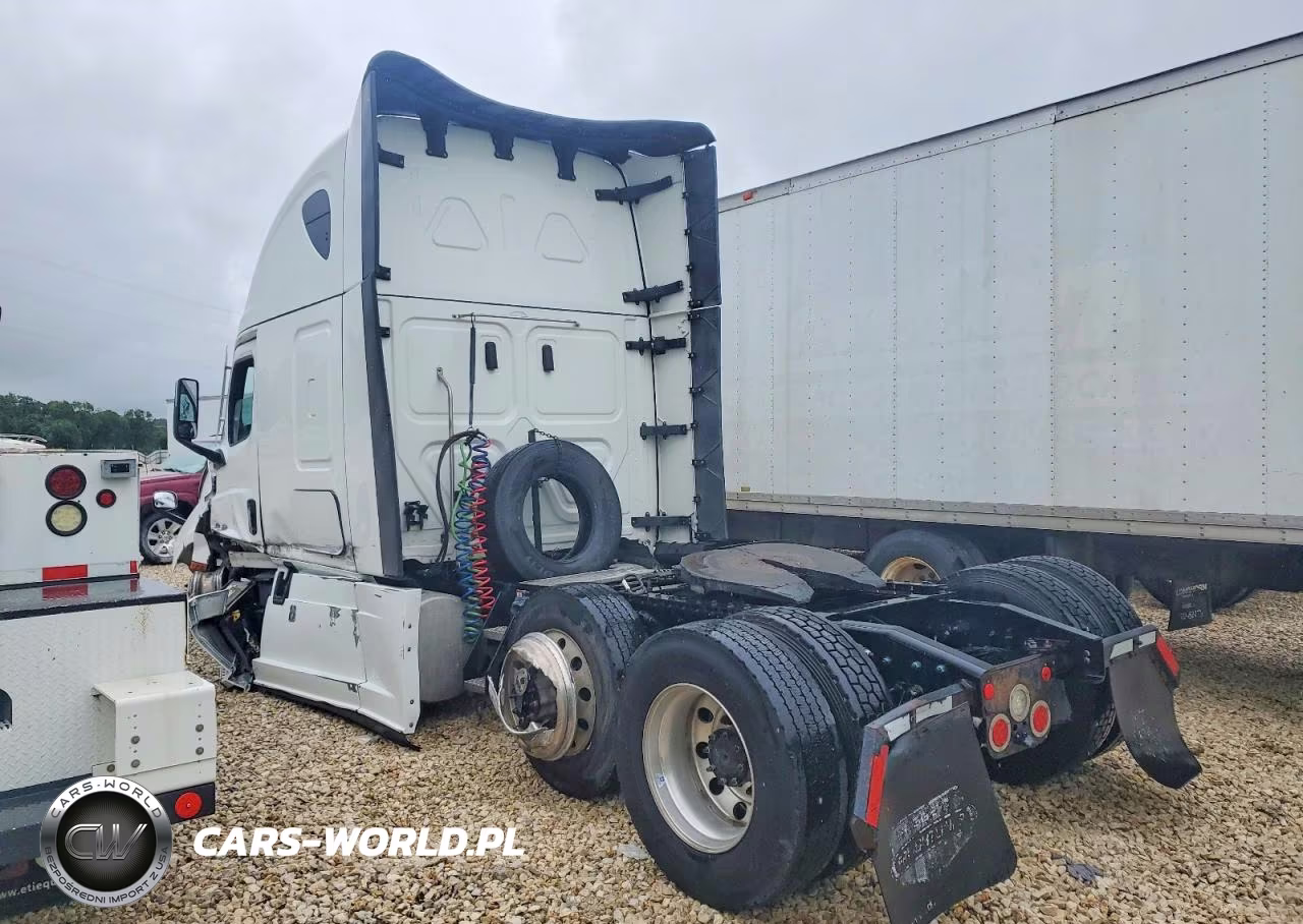 2025 Freightliner Cascadia 126 Semi Truck VIN:3AKJHHDR4SSVN7965 - 3