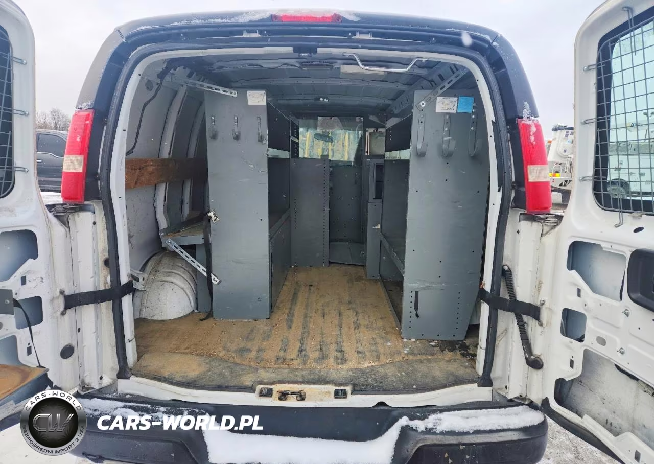 2013 Chev Express G2500 VIN:1GCWGFCB1D1902193 - 10