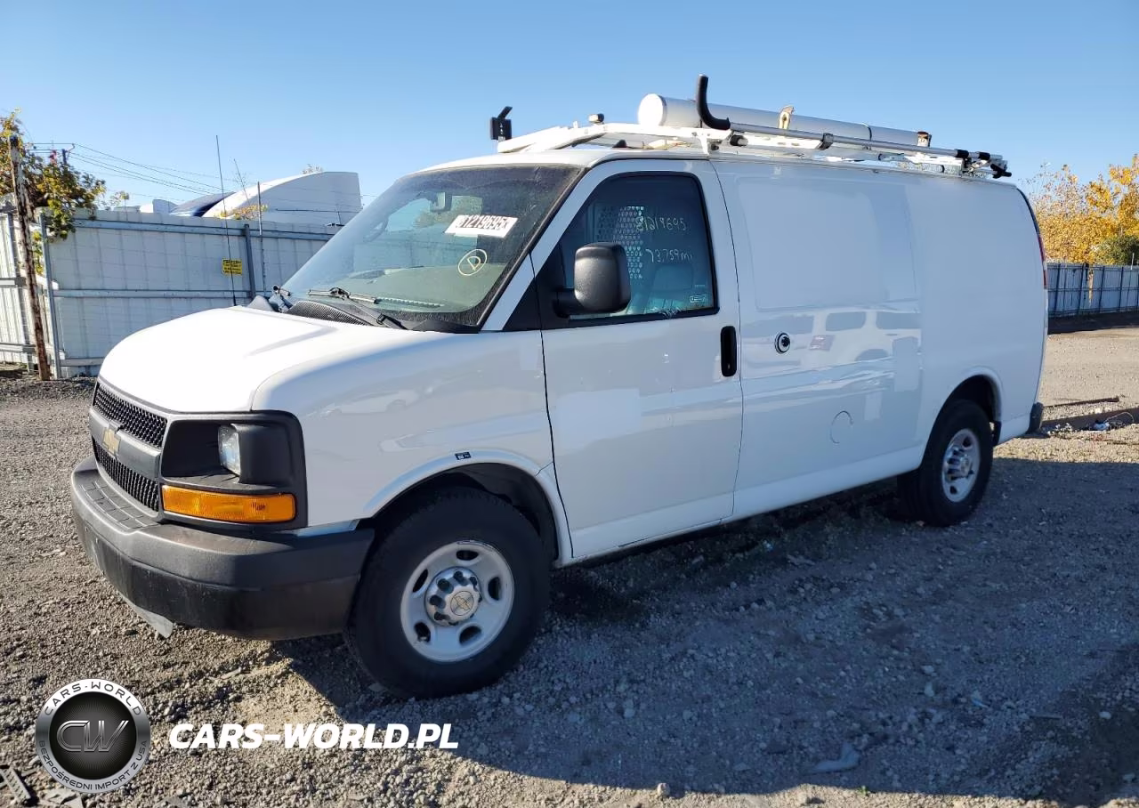 2013 Chev Express G2500