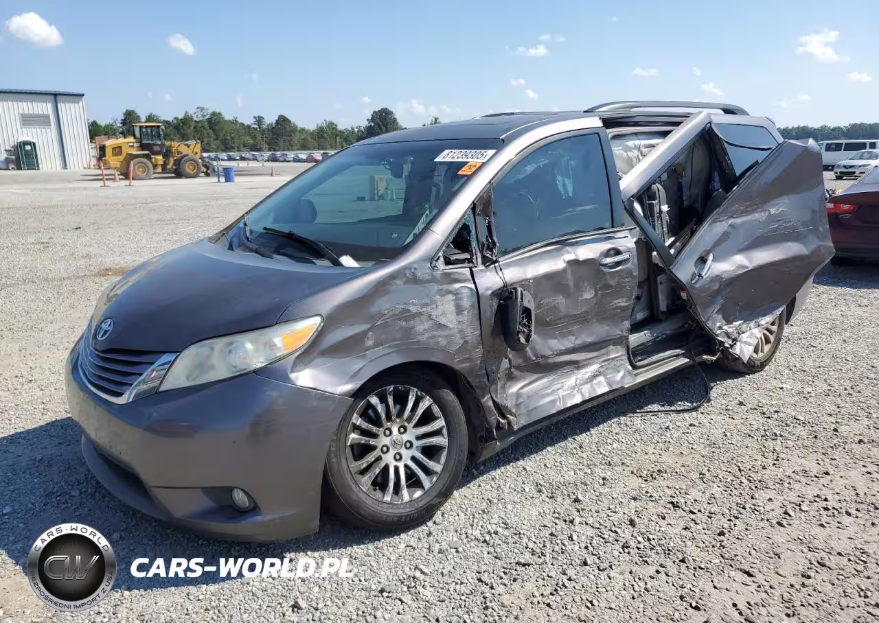 2015 Toyota Sienna Xle