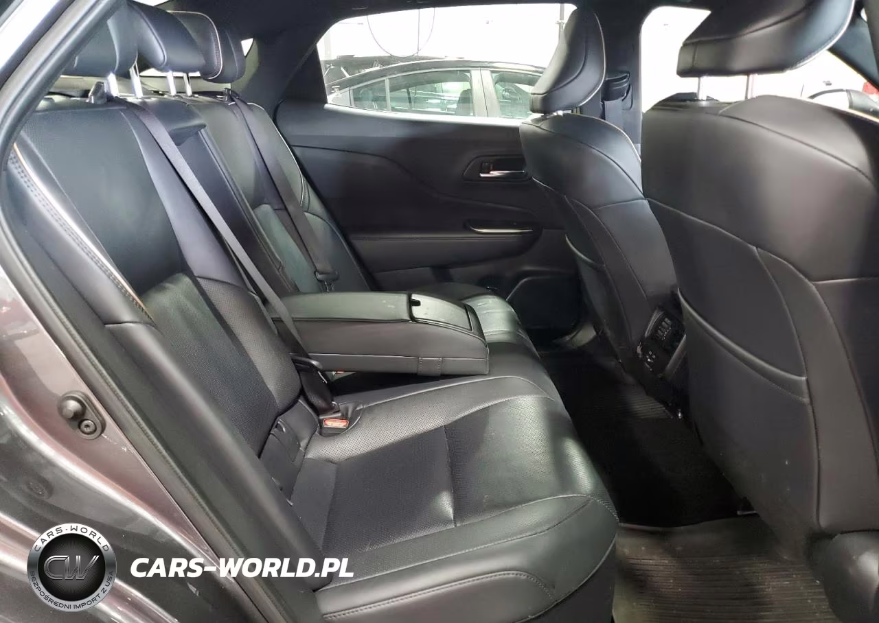 2023 Toyota Crown Limited VIN:JTDAAAAF8P3014523 - 10