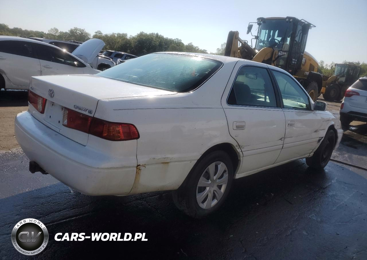 2001 Toyota Camry Le VIN:4T1BG22K31U851195 - 3