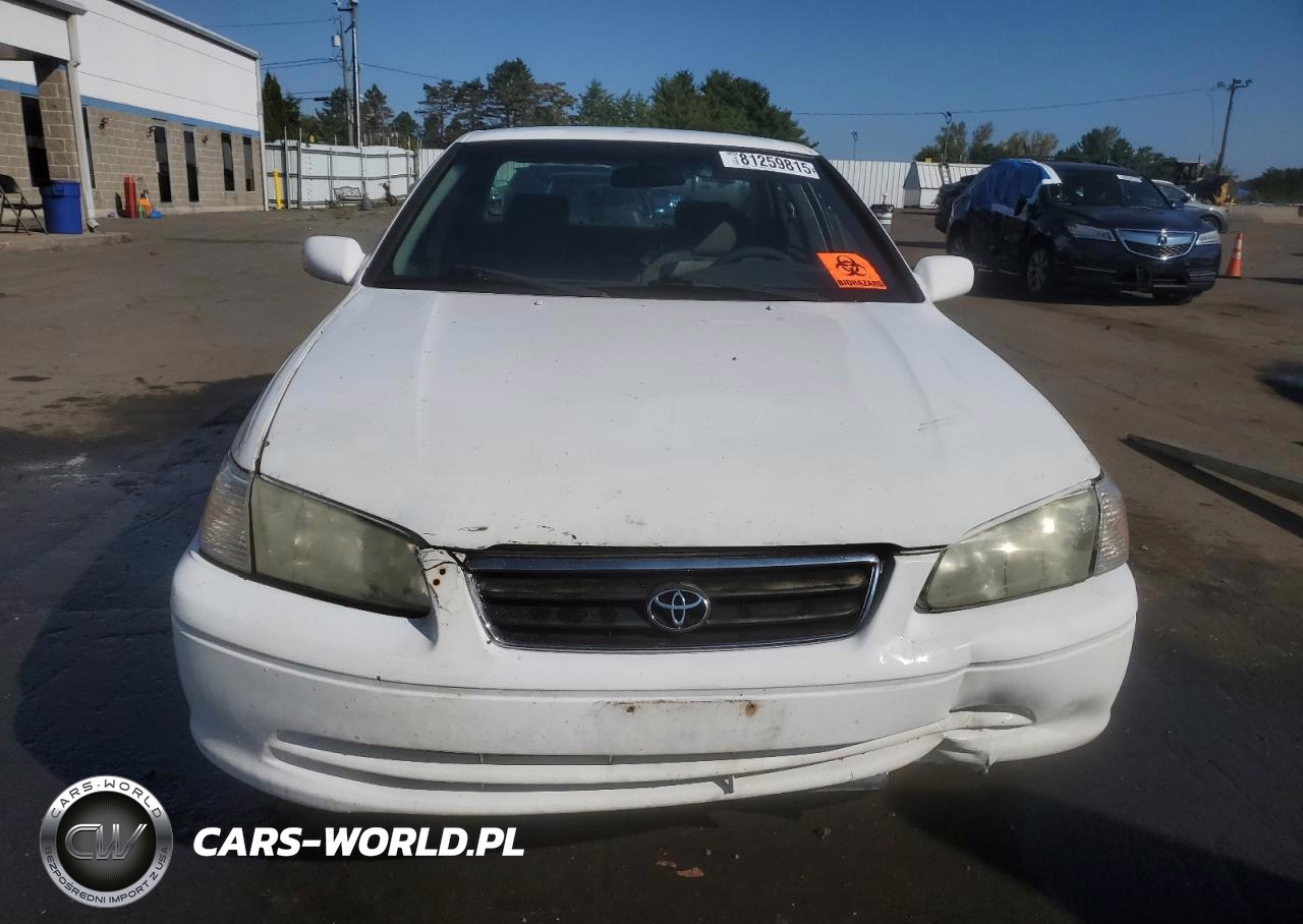 2001 Toyota Camry Le VIN:4T1BG22K31U851195 - 5