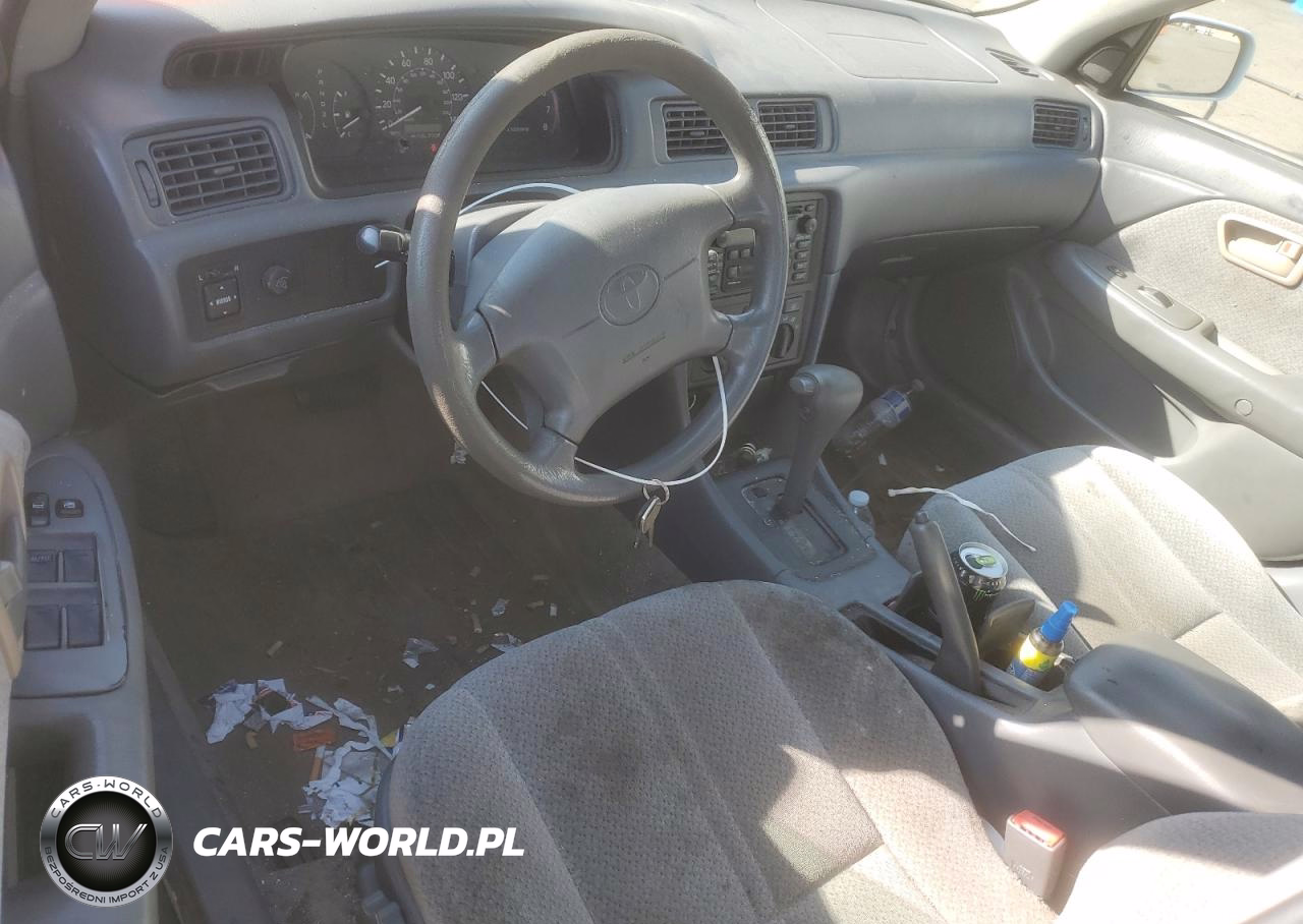 2001 Toyota Camry Le VIN:4T1BG22K31U851195 - 8
