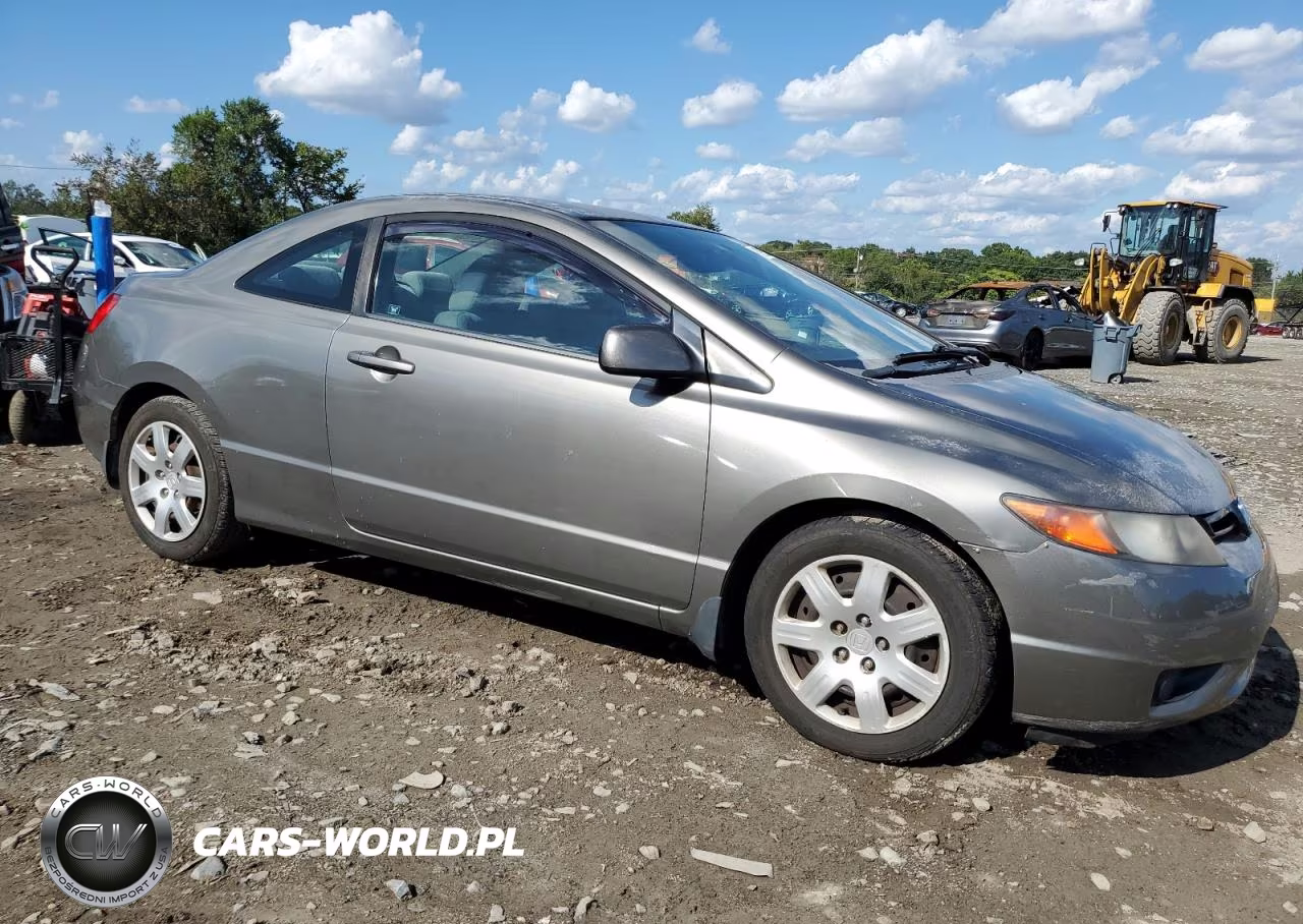 2007 Honda Civic Lx VIN:2HGFG12677H565477 - 4