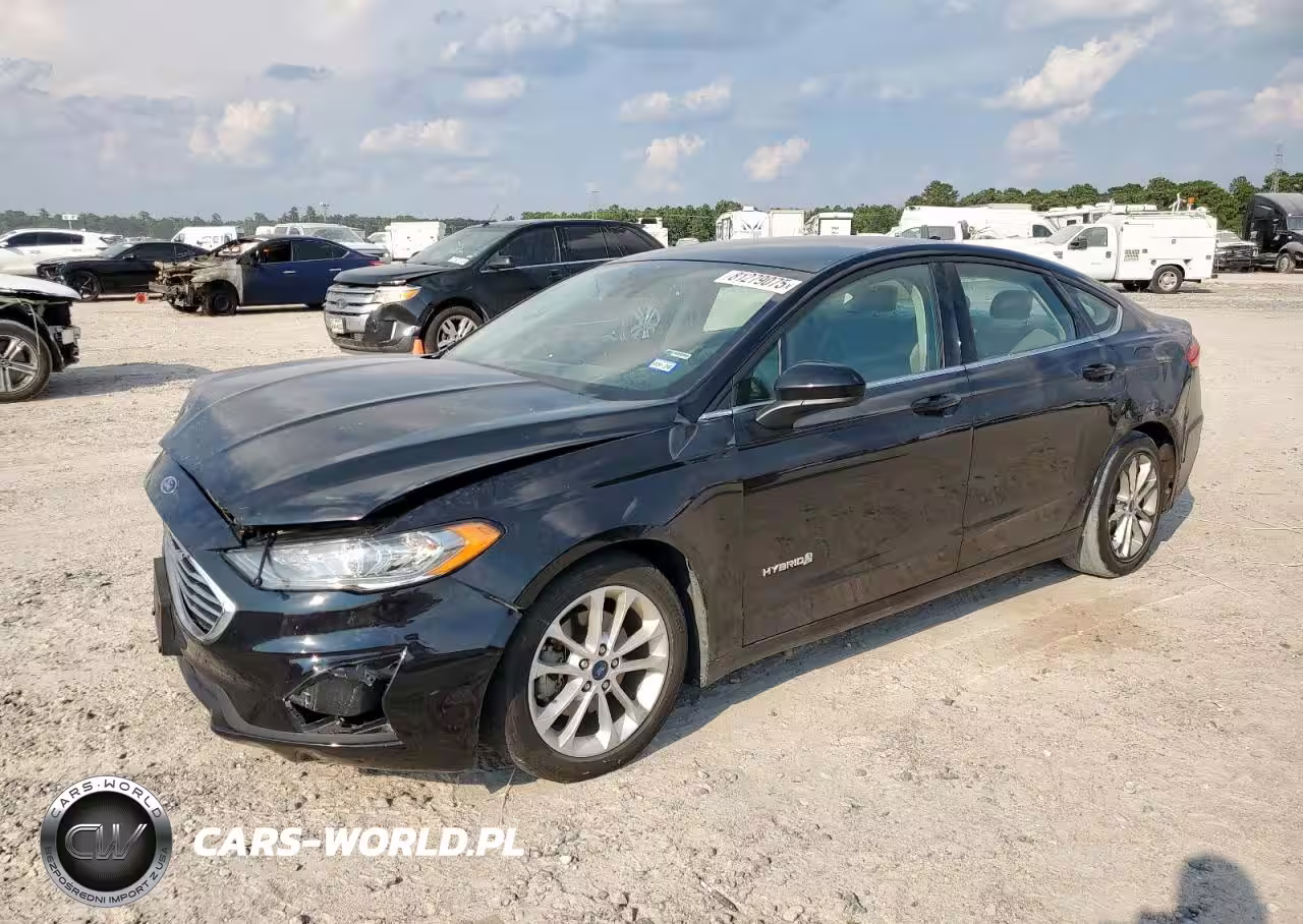 2019 Ford Fusion Se – zdjęcie 1 z 12