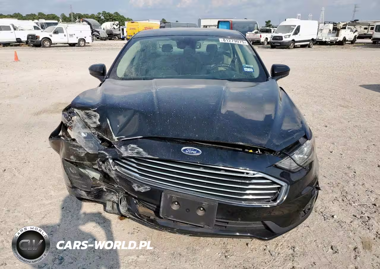 2019 Ford Fusion Se VIN:3FA6P0LU6KR257368 - 5