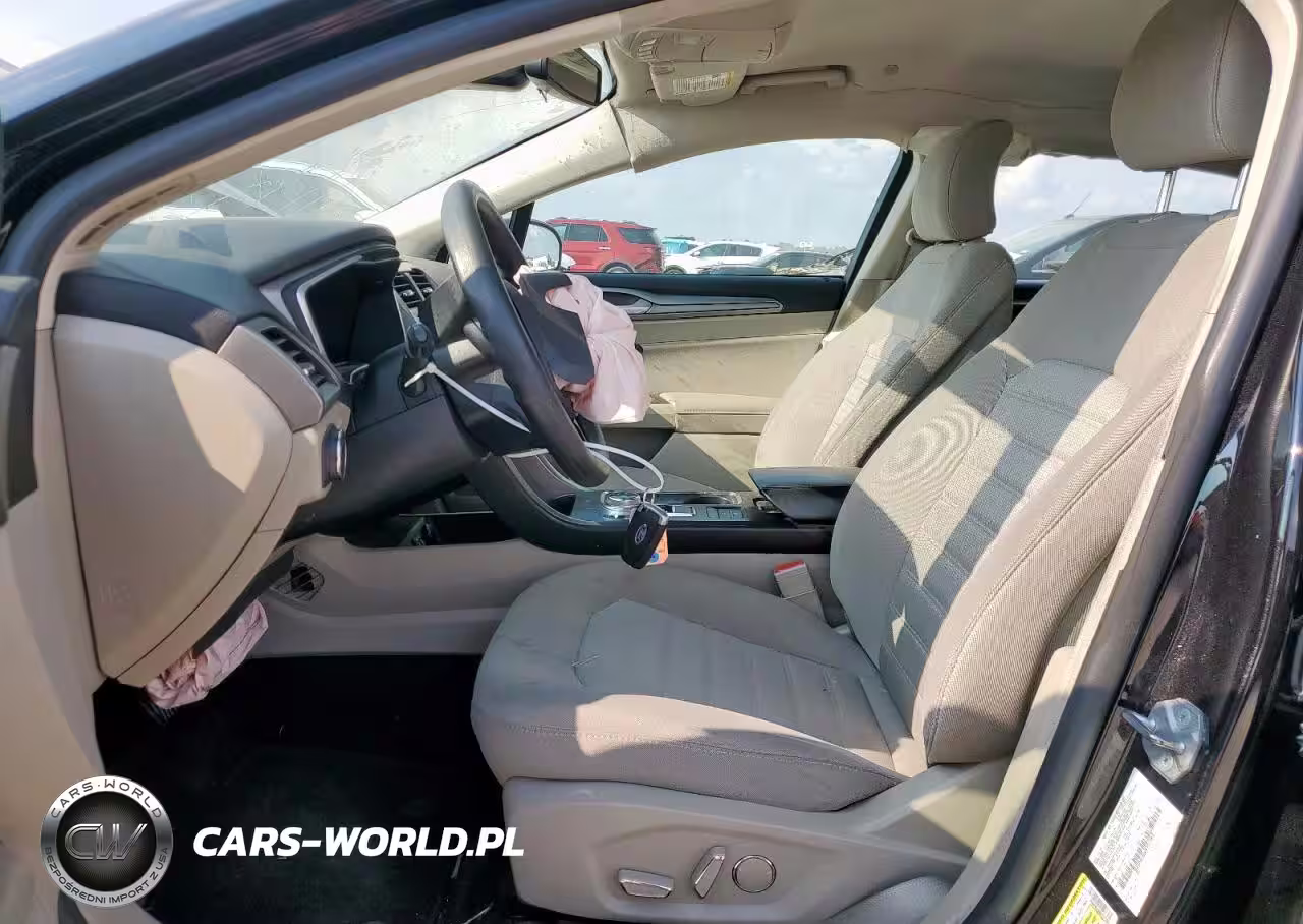 2019 Ford Fusion Se VIN:3FA6P0LU6KR257368 - 7
