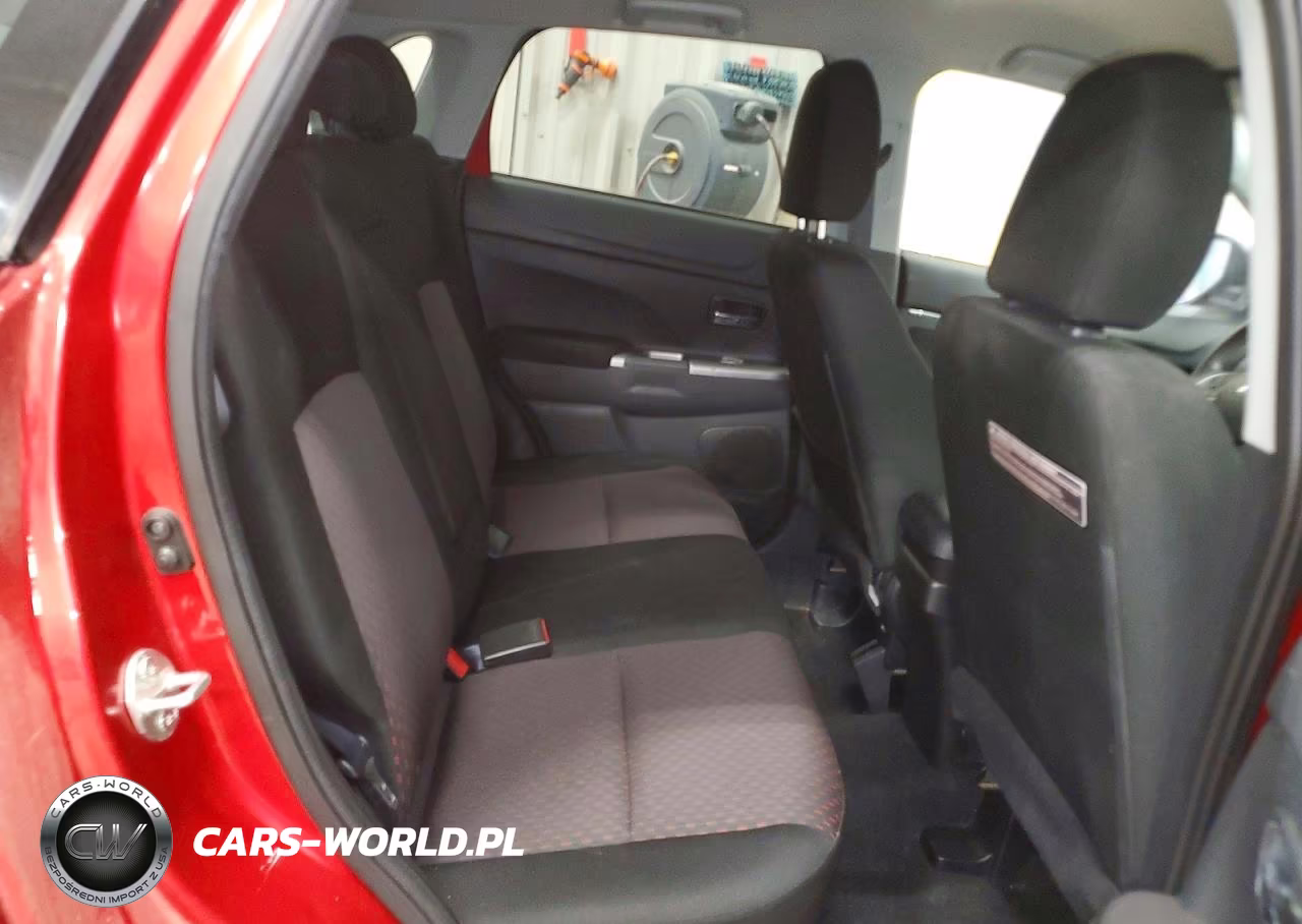 2018 Mitsubishi Outlander Sport Es VIN:JA4AR3AU8JZ035972 - 10