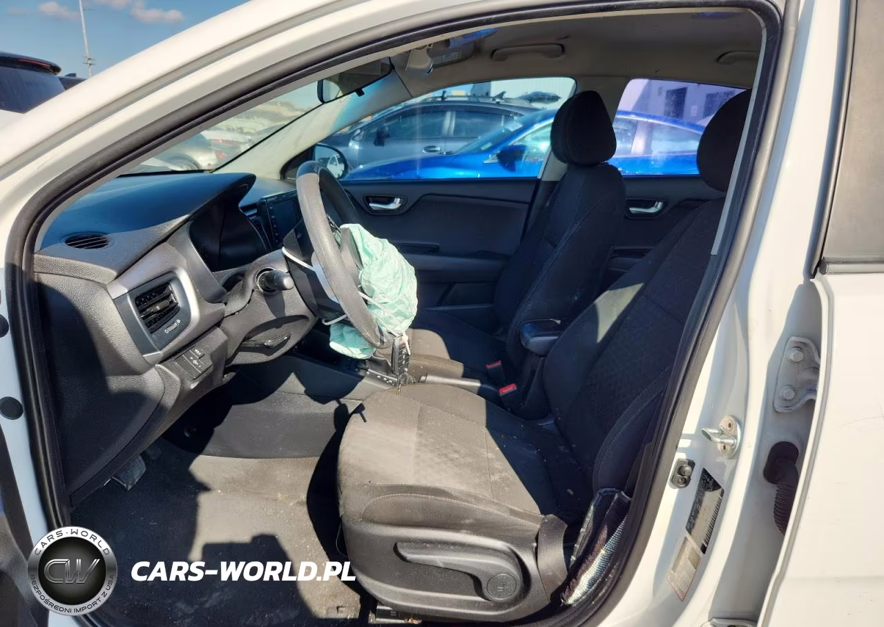 2019 Kia Rio S VIN:3KPA24AB1KE180119 - 7