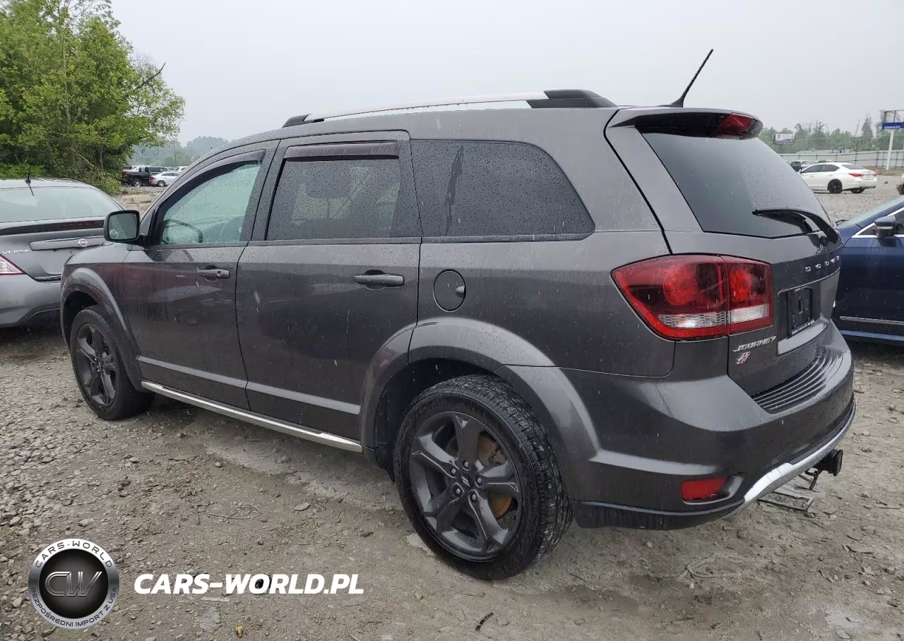2018 Dodge Journey Crossroad VIN:3C4PDDGG0JT386386 - 2