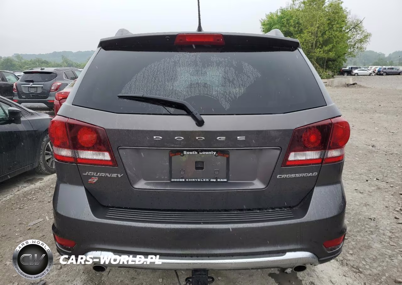 2018 Dodge Journey Crossroad VIN:3C4PDDGG0JT386386 - 6