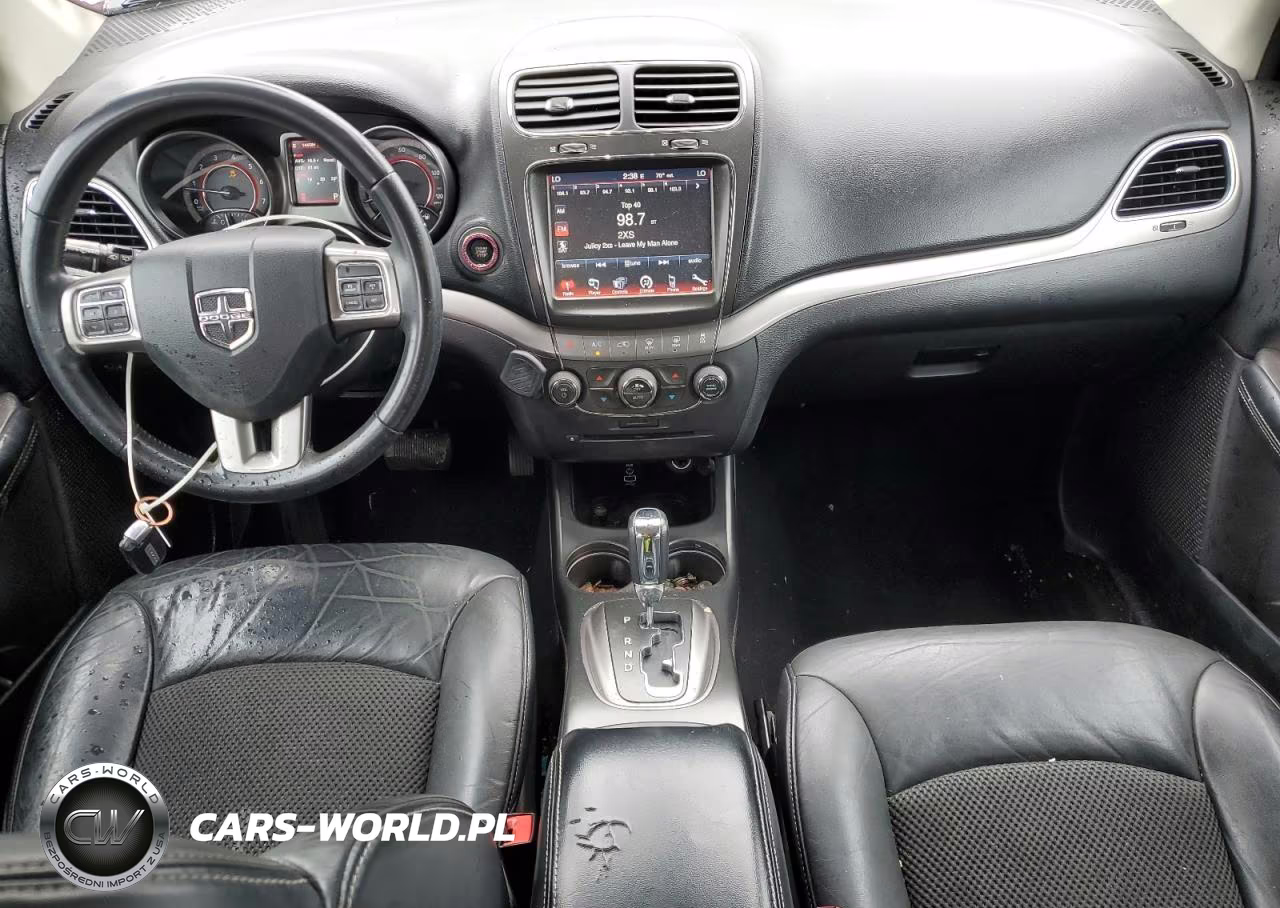 2018 Dodge Journey Crossroad VIN:3C4PDDGG0JT386386 - 8