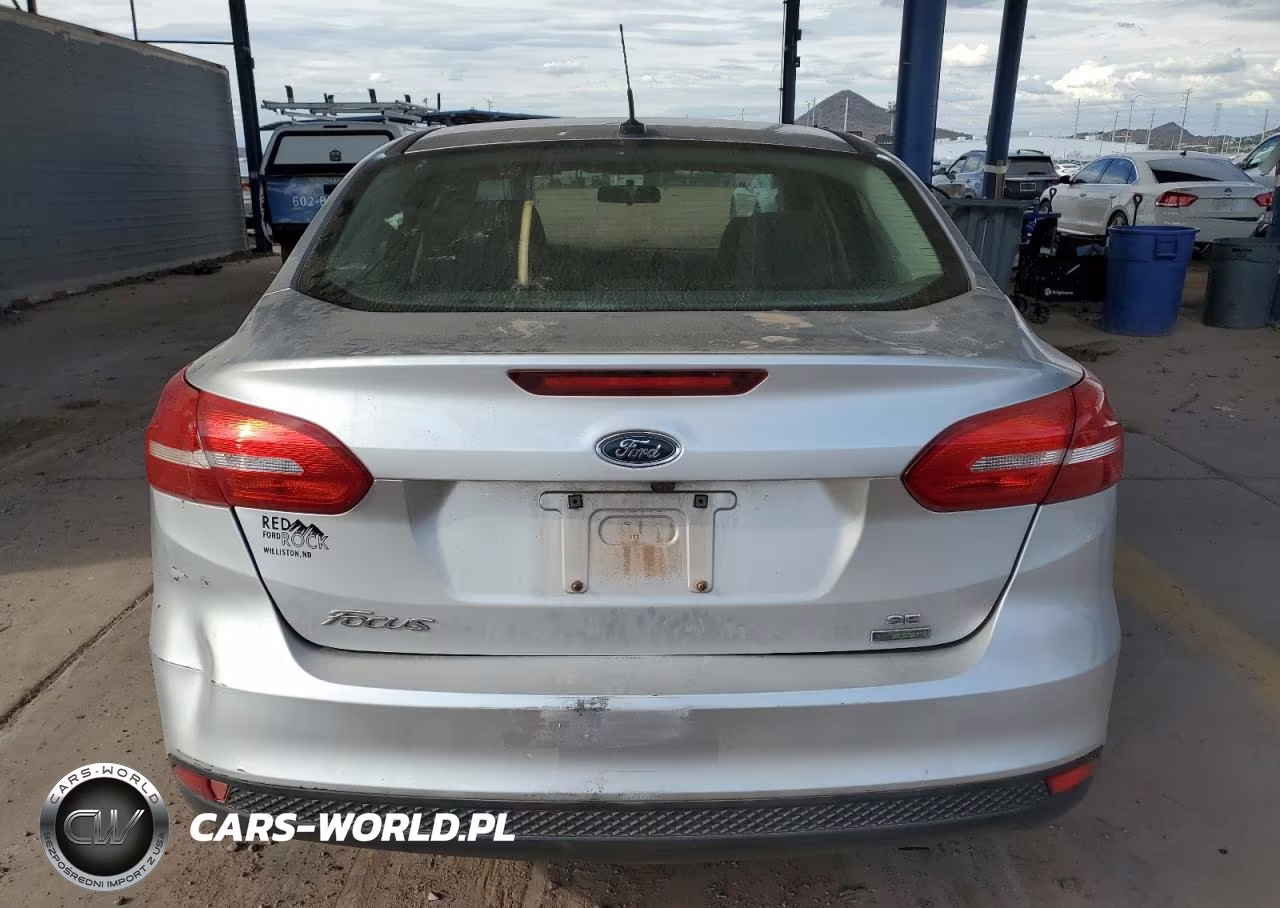 2017 Ford Focus Se VIN:1FADP3FE1HL258156 - 6