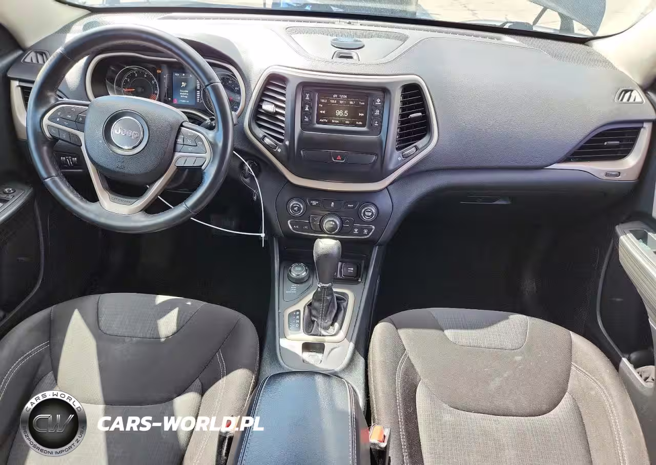 2015 Jeep Cherokee Latitude VIN:1C4PJMCB6FW679603 - 8