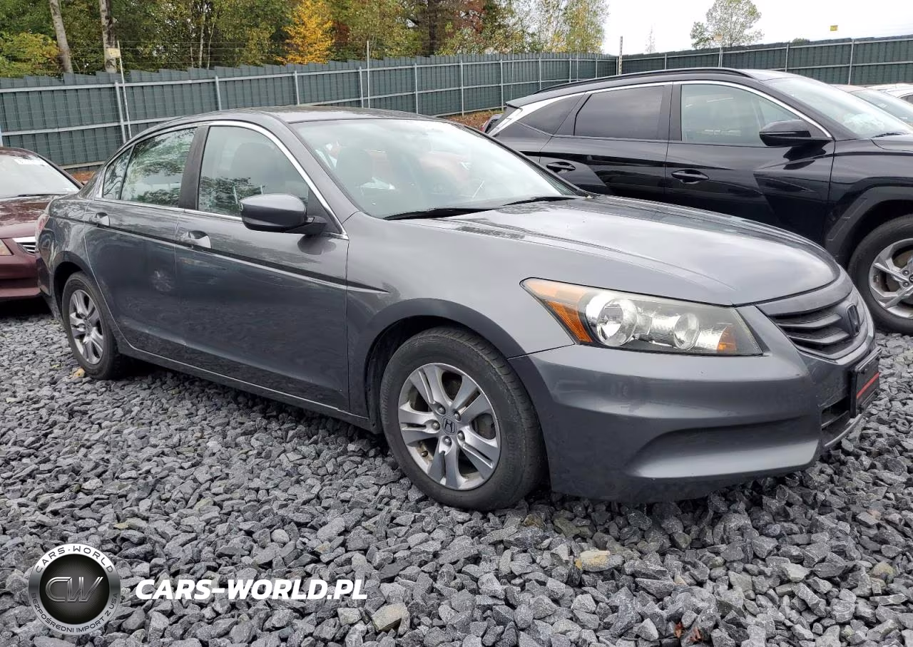 2012 Honda Accord Lxp VIN:1HGCP2F47CA047797 - 4