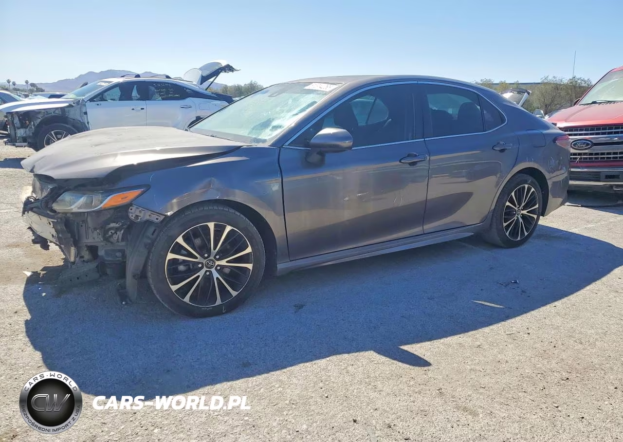 2019 Toyota Camry – zdjęcie 1 z 13