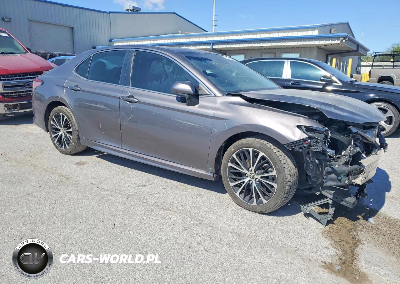 2019 Toyota Camry VIN:4T1B11HK3KU736407 - 4