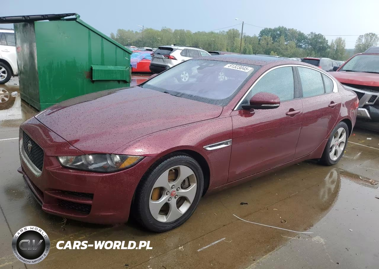 2017 Jaguar Xe