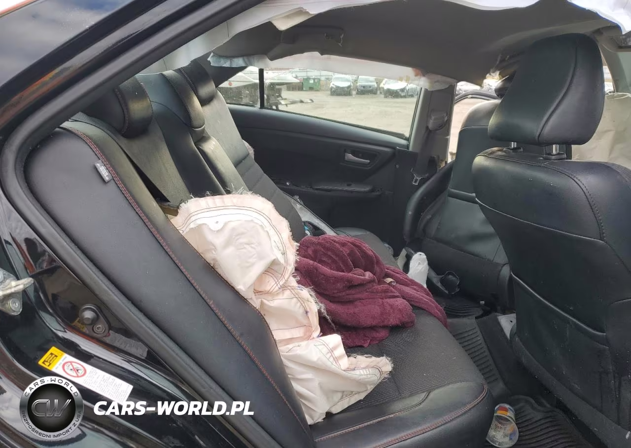 2017 Toyota Camry Le VIN:4T1BF1FK7HU668187 - 10