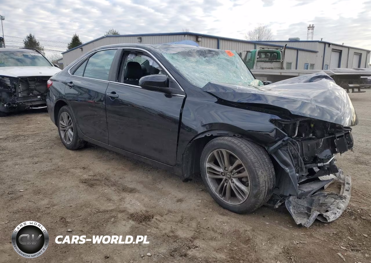 2017 Toyota Camry Le VIN:4T1BF1FK7HU668187 - 4