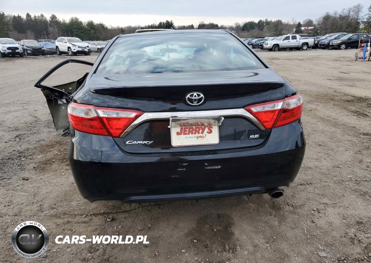 2017 Toyota Camry Le VIN:4T1BF1FK7HU668187 - 6