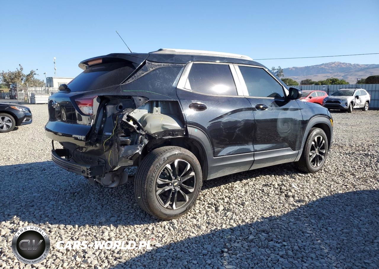 2021 Chevrolet Trailblazer Lt VIN:KL79MPSL4MB003969 - 3
