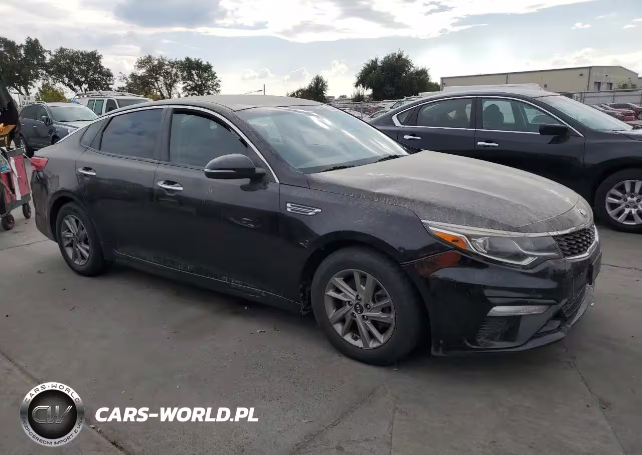 2019 Kia Optima Lx VIN:5XXGT4L34KG332060 - 4