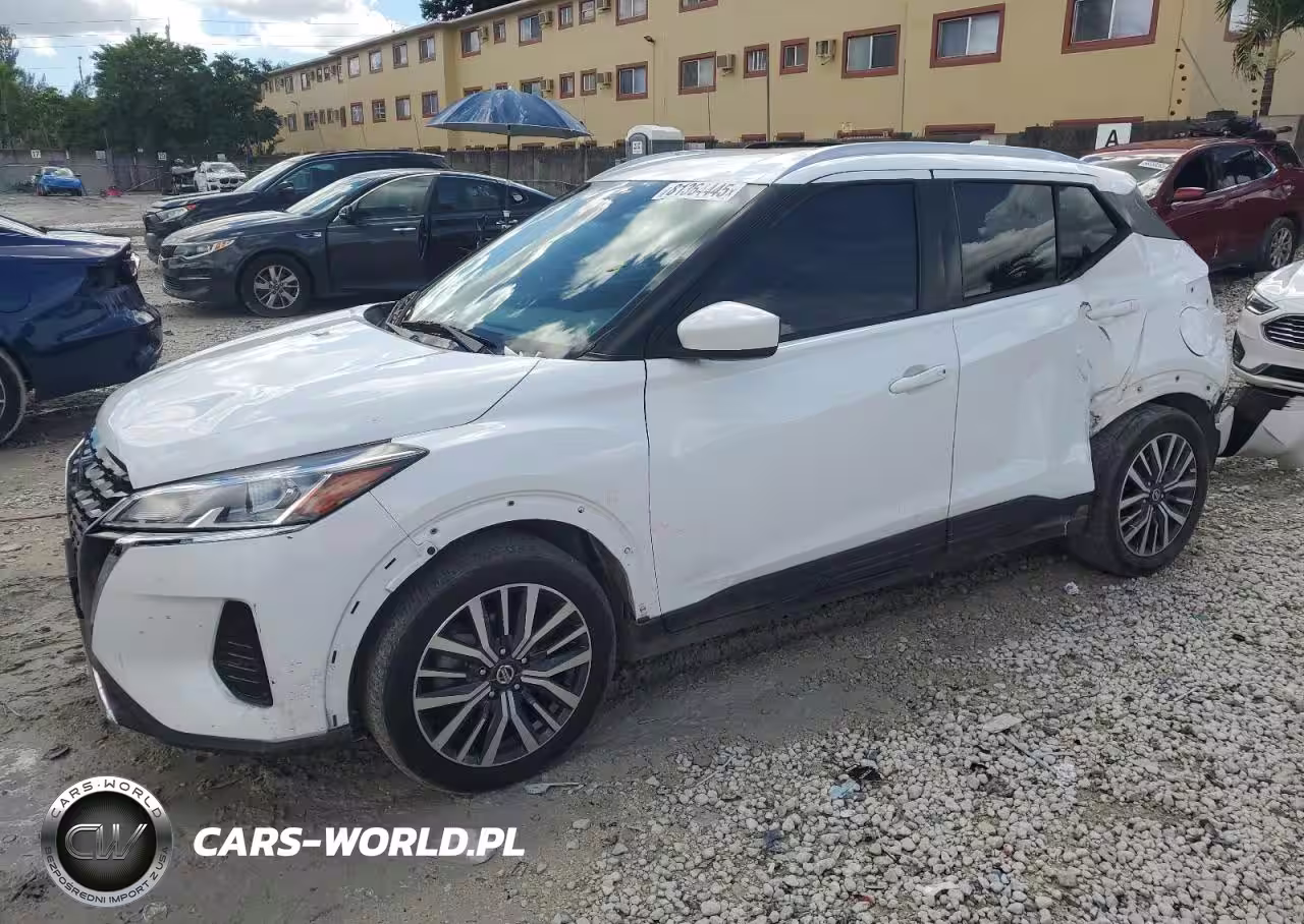 2021 Nissan Kicks Sv