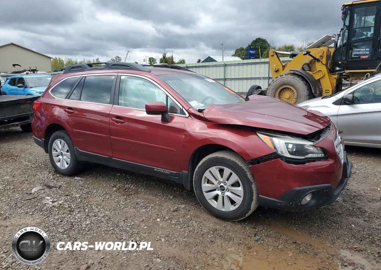 2016 Subaru Outback 2.5I Premium VIN:4S4BSACCXG3283834 - 4