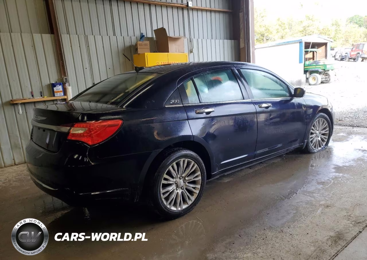 2012 Chrysler 200 VIN:1C3CCBCB5CN308581 - 3