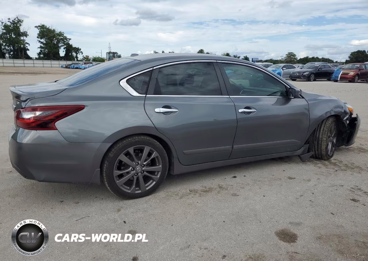2018 Nissan Altima 2.5 VIN:1N4AL3AP3JC476497 - 3