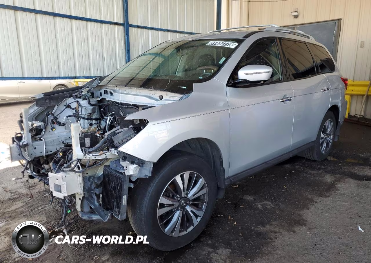 2017 Nissan Pathfinder S – zdjęcie 1 z 13