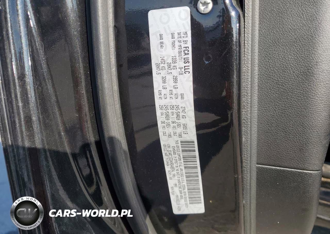 2019 Chrysler Pacifica Touring L Plus VIN:2C4RC1EGXKR548574 - 13