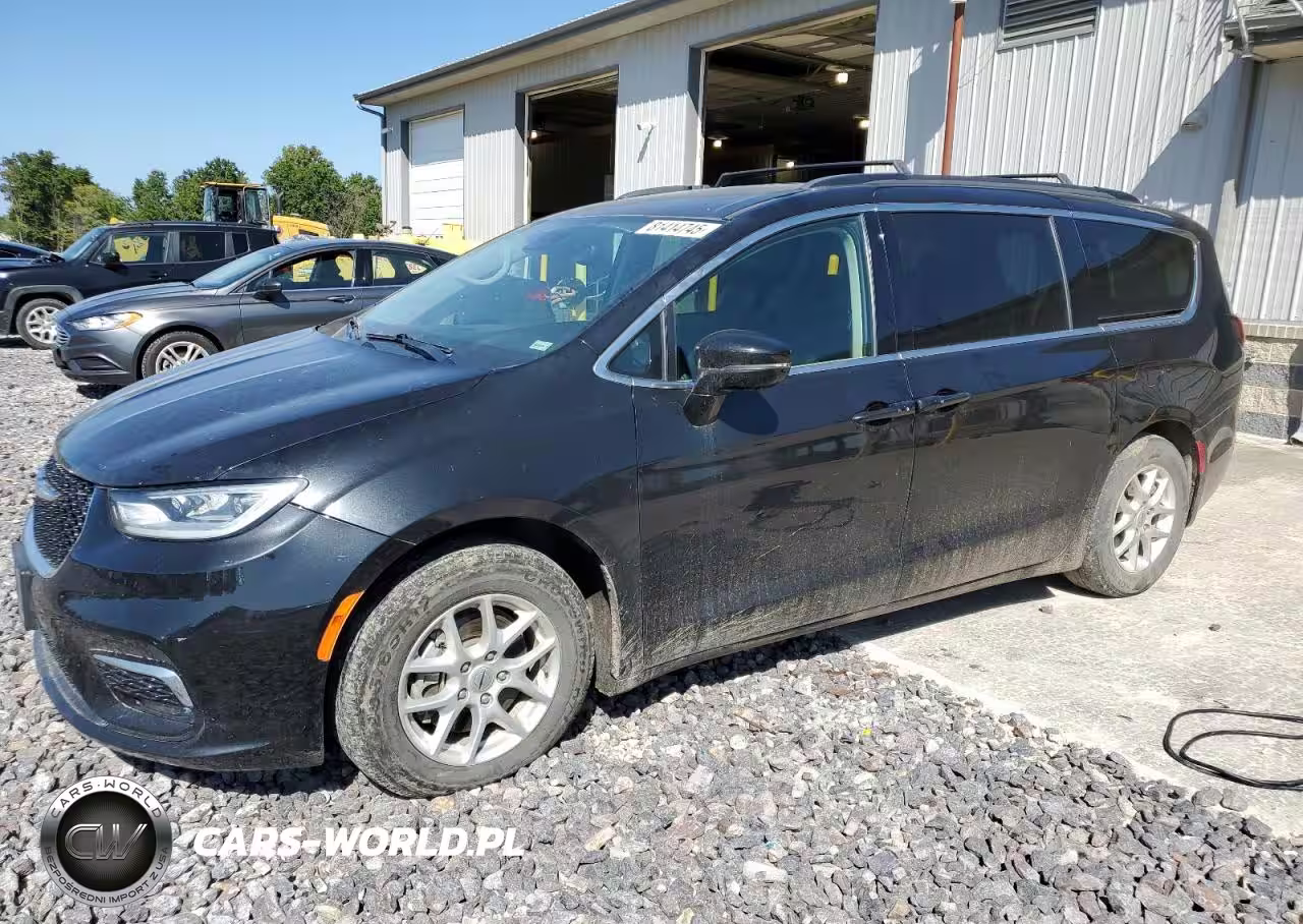 2022 Chrysler Pacifica Touring L