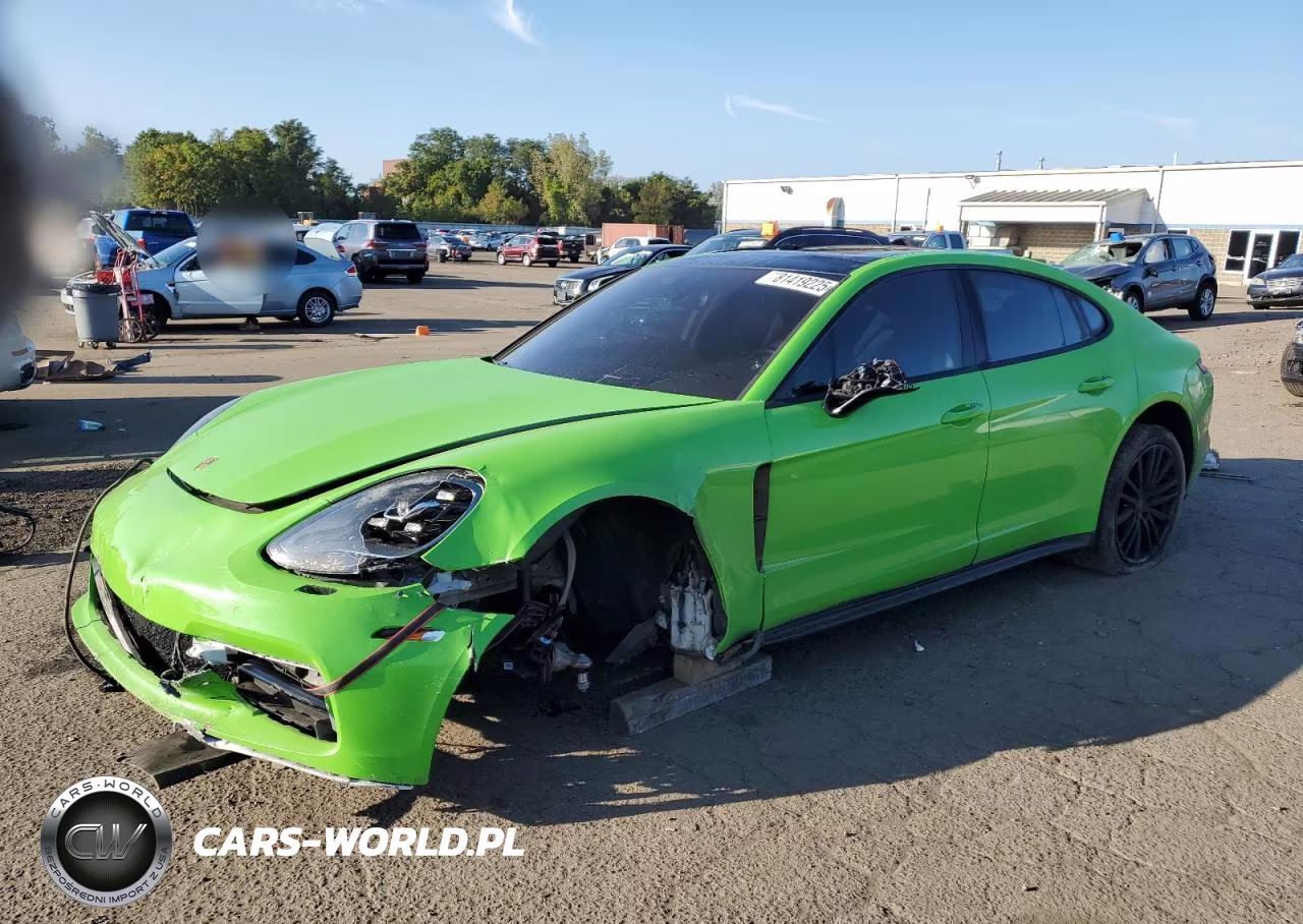 2020 Porsche Panamera Base