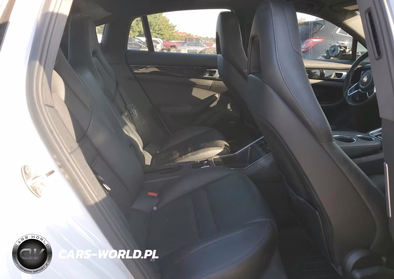2020 Porsche Panamera Base VIN:WP0AA2A7XLL100750 - 10