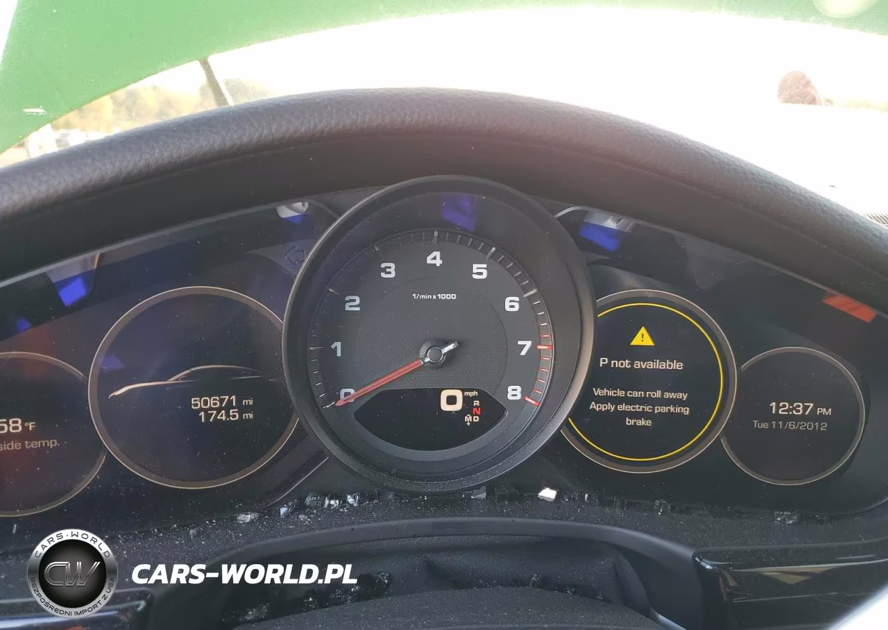 2020 Porsche Panamera Base VIN:WP0AA2A7XLL100750 - 9